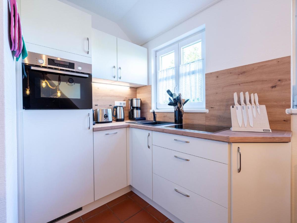 Feriendorf Rugana - Komfort Appartement Mit 1 Schlafzimmer B12 Dranske Dış mekan fotoğraf